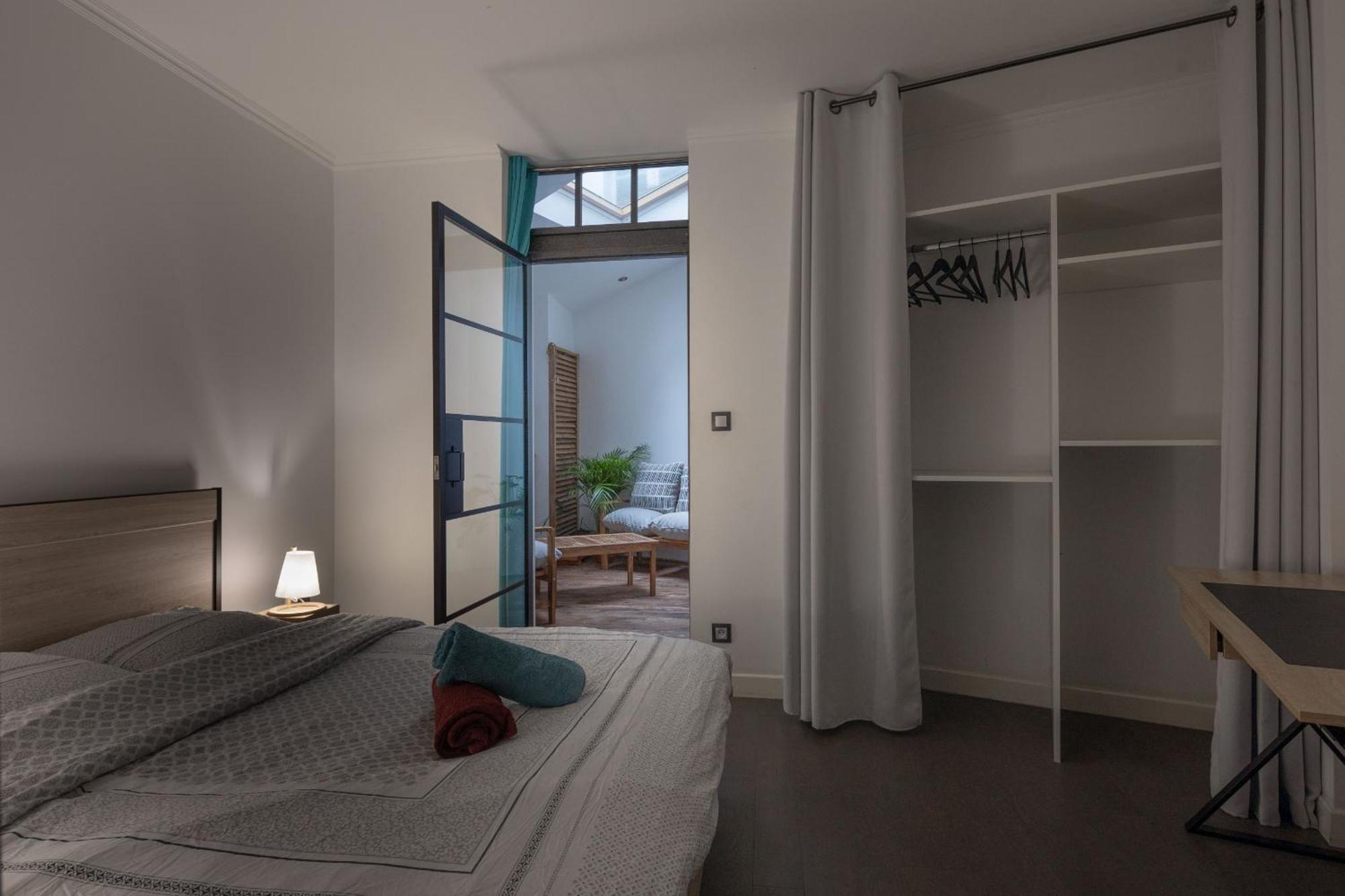 Appartement Spacieux Au Coeur D'Angers Etage 1 - 6 Personnes Exterior photo