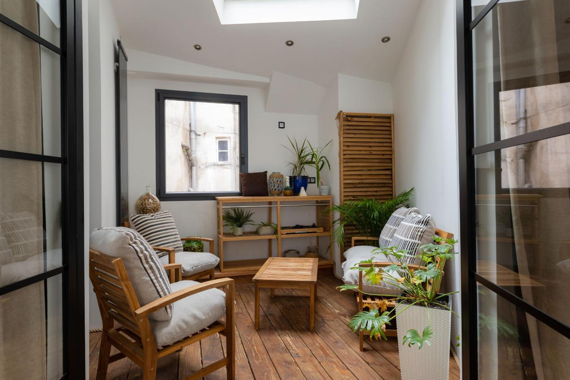 Appartement Spacieux Au Coeur D'Angers Etage 1 - 6 Personnes Exterior photo